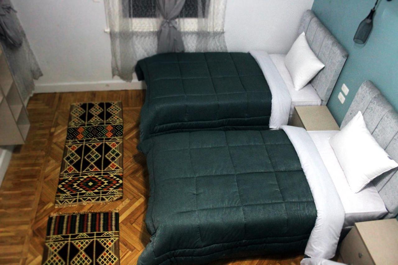 Cheers Hostel Kairo Bagian luar foto