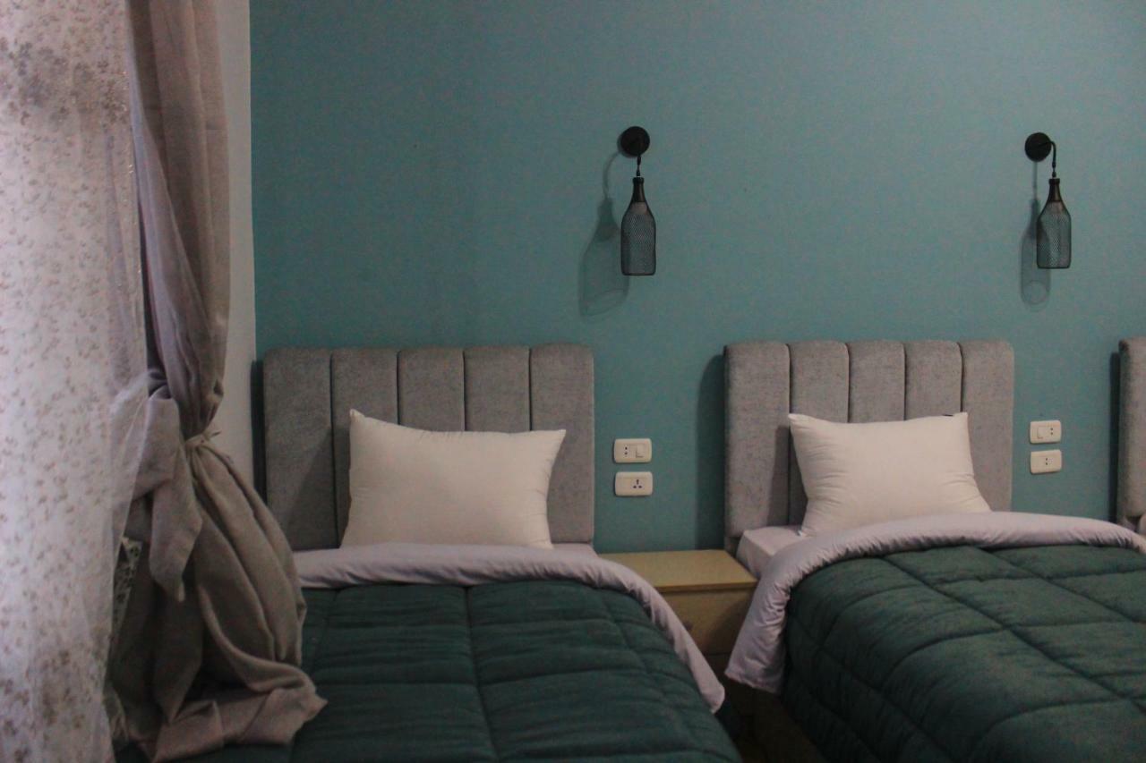 Cheers Hostel Kairo Bagian luar foto